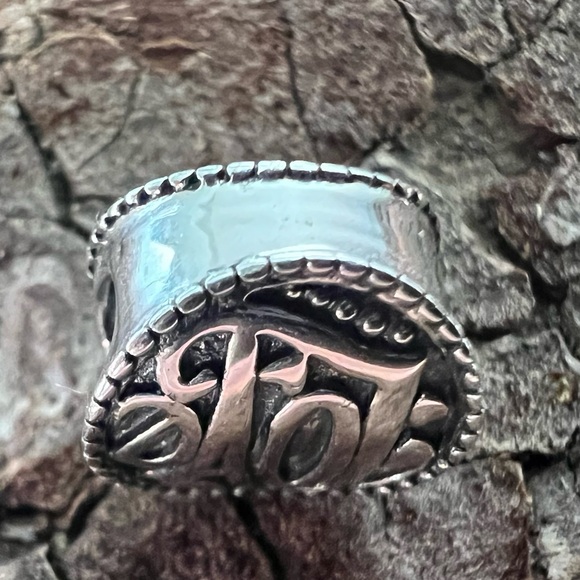 New Authentic Chamilia Love Charm Bead 925 Love Family Friendship Barrel - Picture 5 of 6